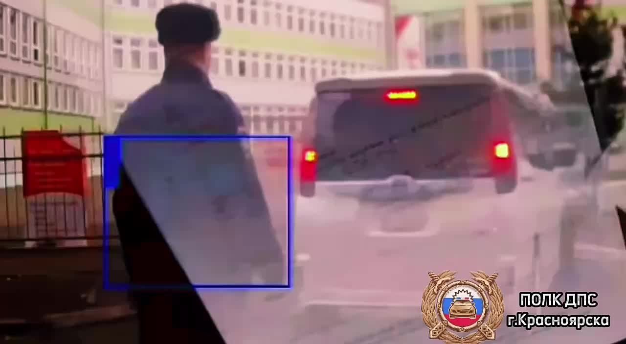 В Красноярске нетрезвый отец подвозил ребенка в школу и был задержан сотрудниками полка ДПС