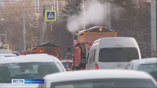 Красноярцы жалуются на скользкие тротуары