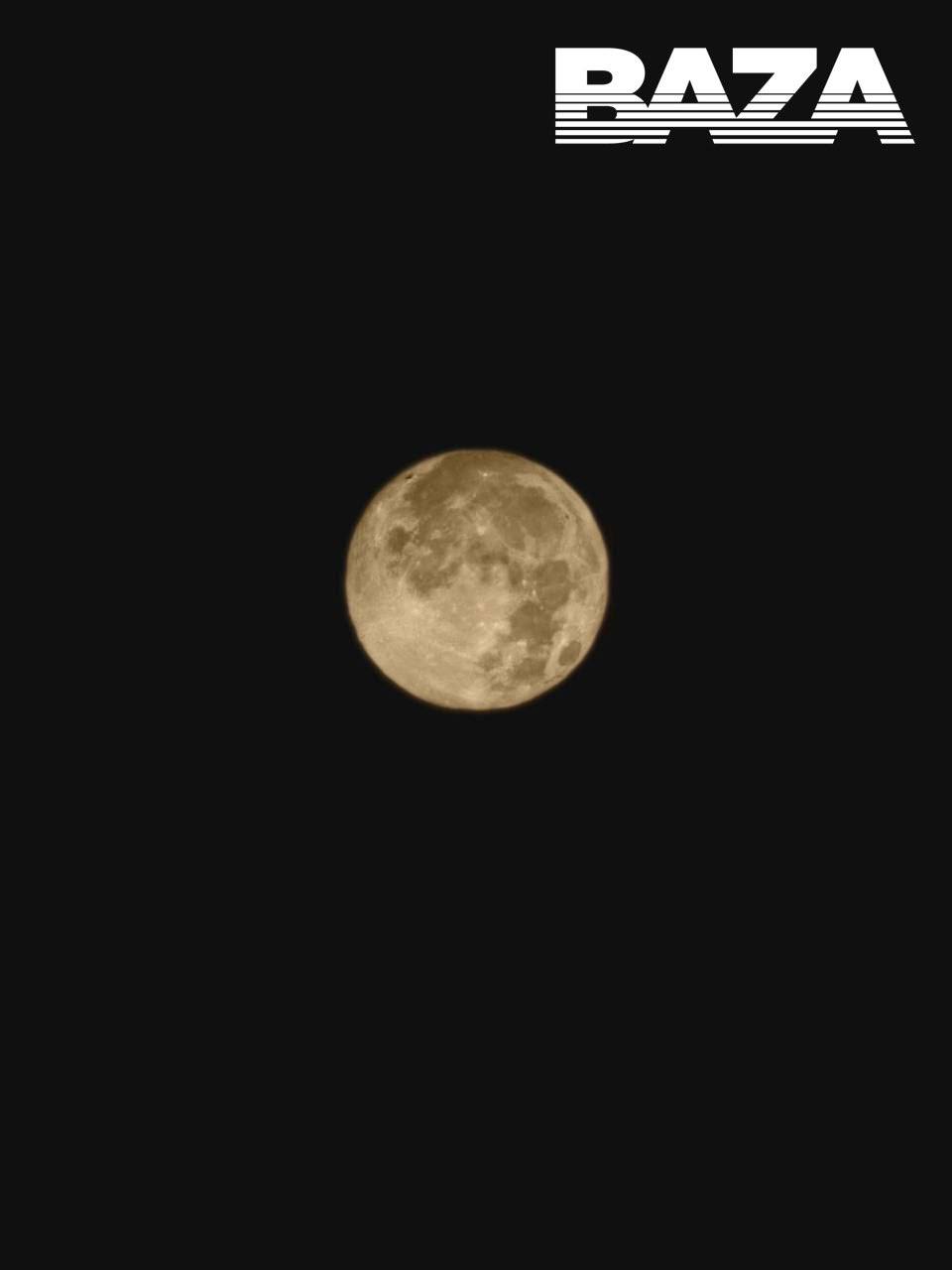 «Бобровая» суперлуна взошла над российскими городами «Бобровая» суперлуна взошла над российскими городами