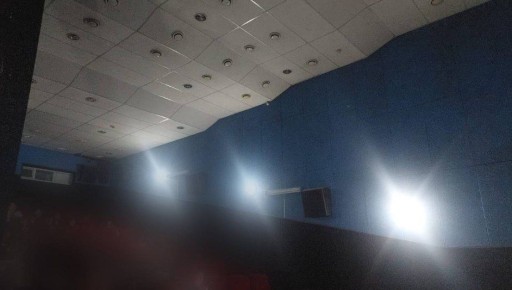 В абаканском кинотеатре Наутилус зрители получили ожоги глаз во время просмотра фильма