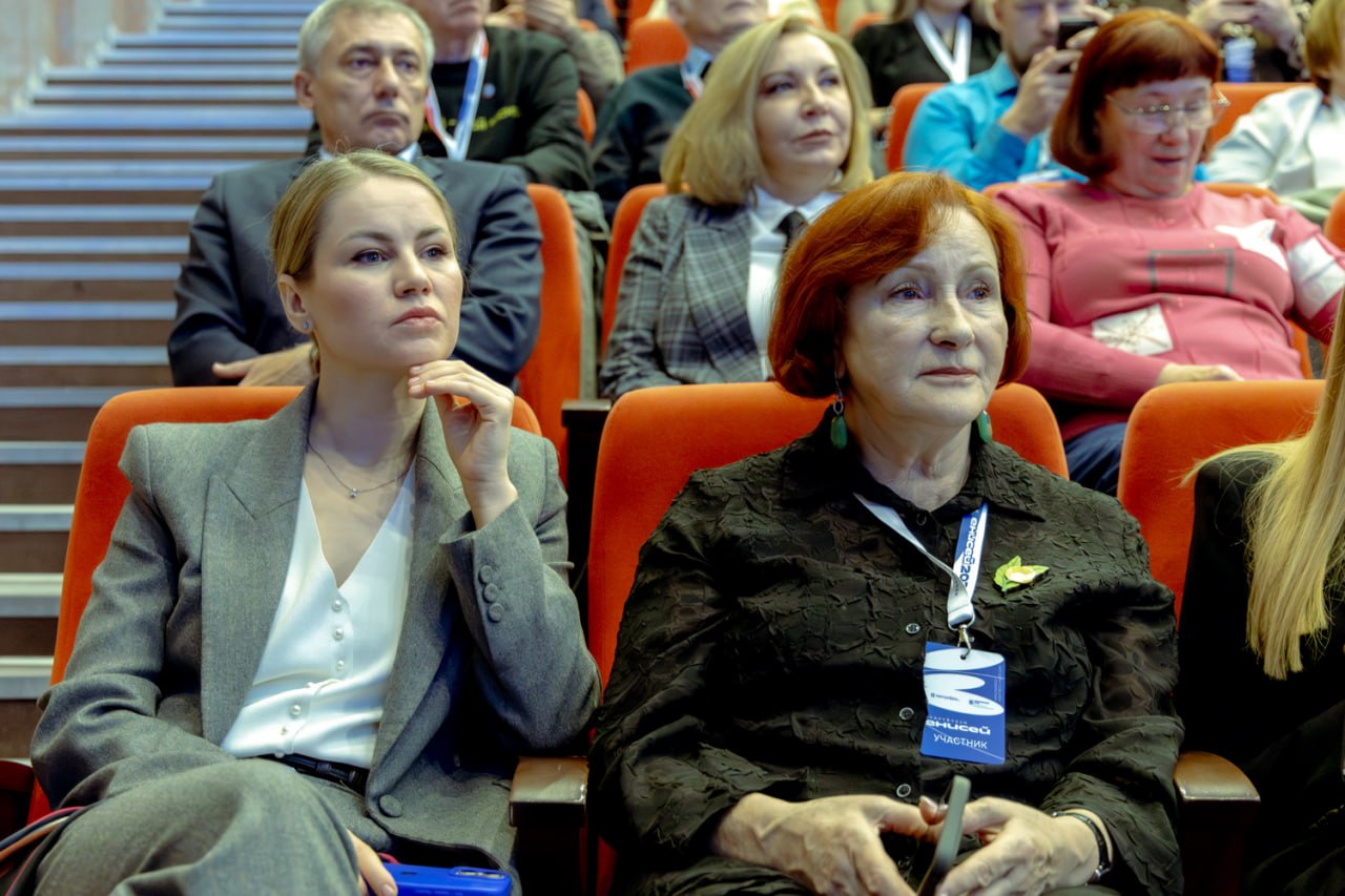 В Красноярске стартовал медиафорум «Енисей» В Красноярске стартовал медиафорум «Енисей»