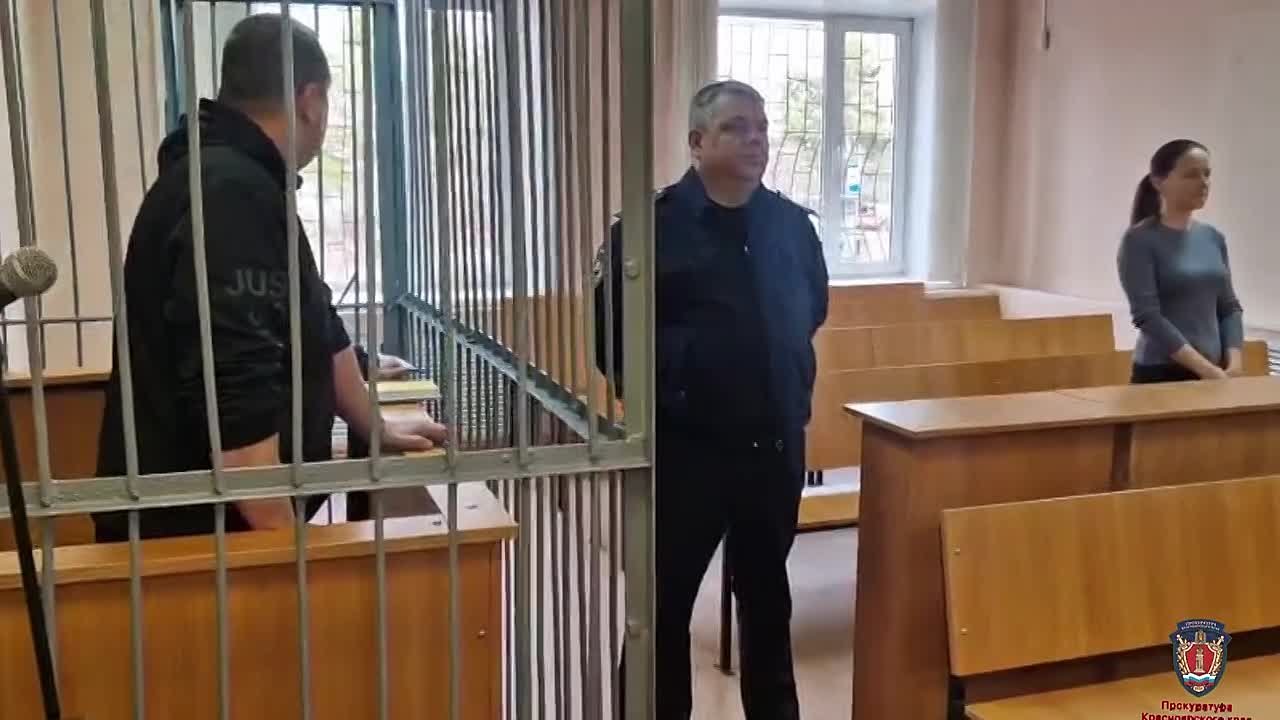 Семейный подряд: супруги из Курагино отправились в колонию за мошенничество с жилищными выплатами