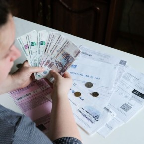 Жительница города выигрывает битву за свои деньги: как незаконный долг по ЖКХ обернулся сюжетом для судебной драмы