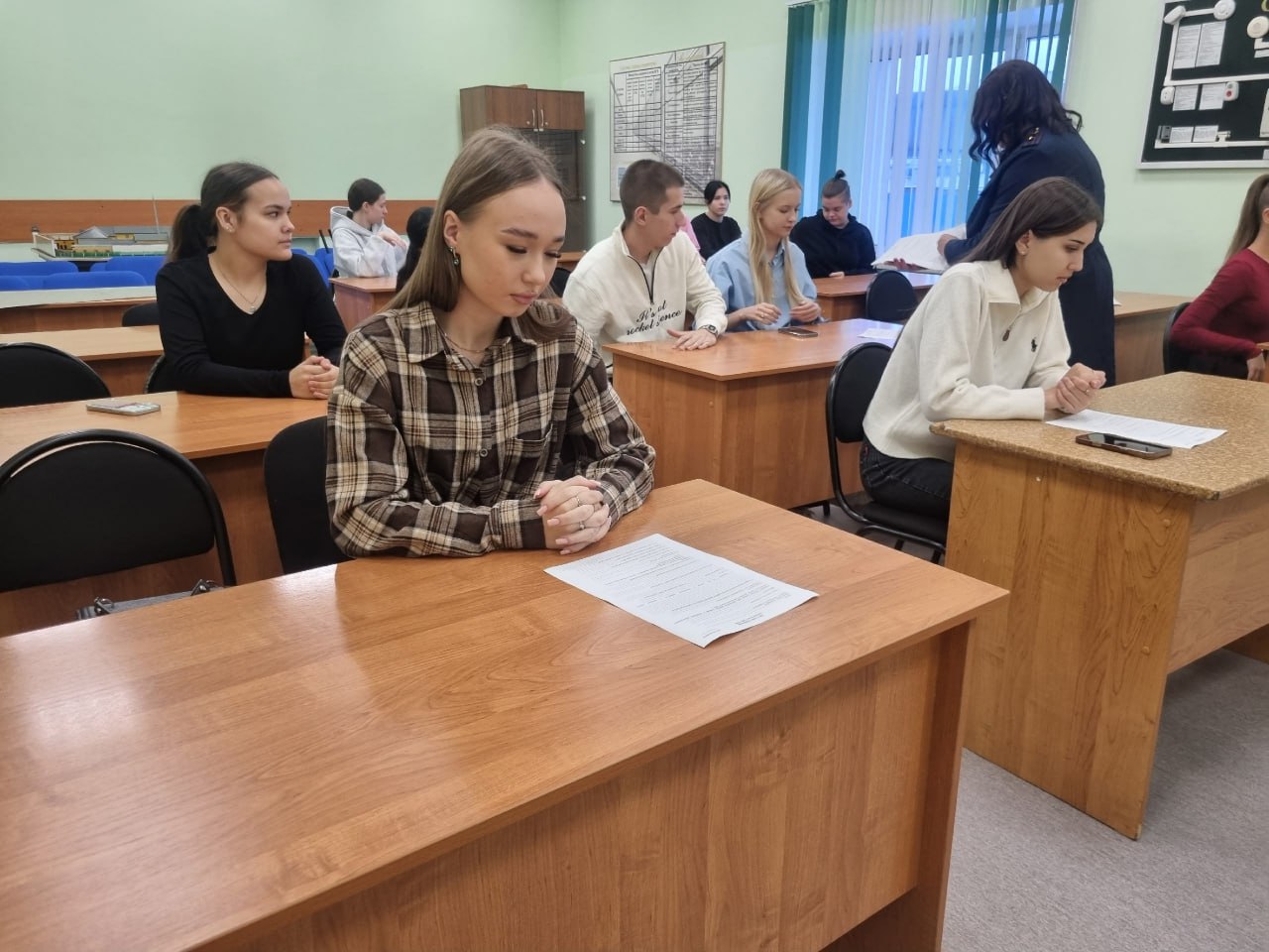 В пенитенциарном ведомстве Красноярского края стартовал кадровый проект «Начни карьеру в ГУФСИН» В пенитенциарном ведомстве Красноярского края стартовал кадровый проект «Начни карьеру в ГУФСИН»