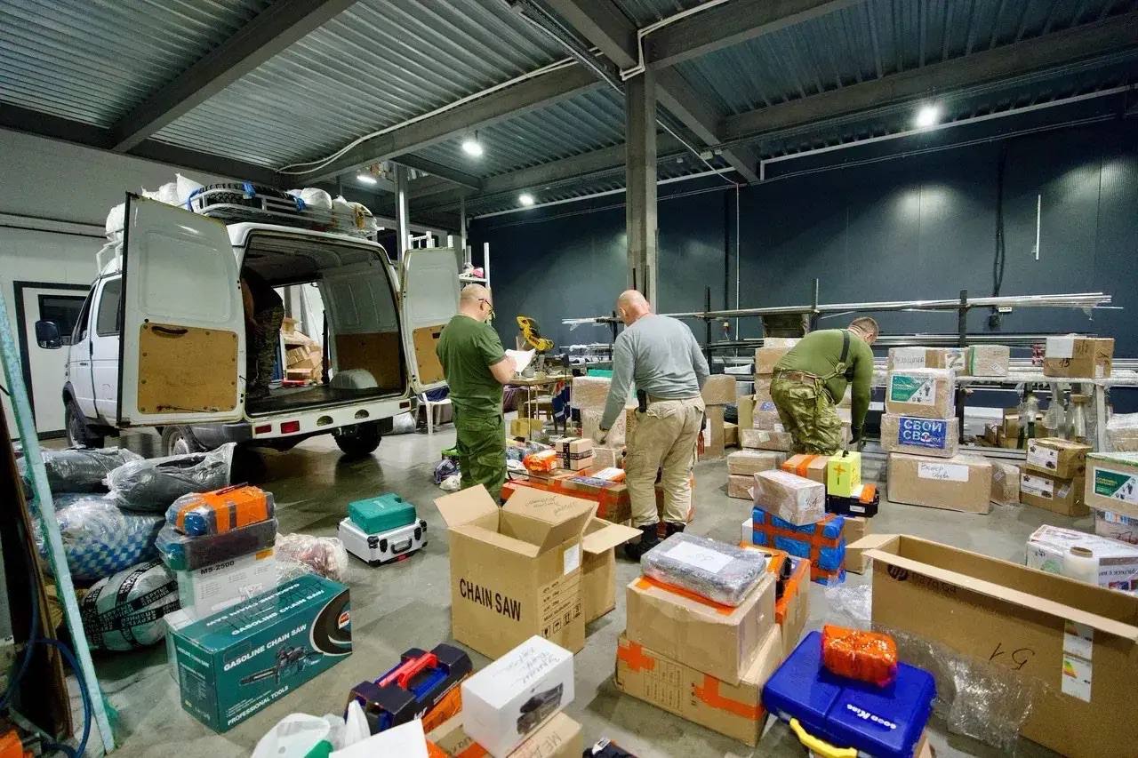 Норильчане в очередной раз отправили гуманитарную помощь землякам Норильчане в очередной раз отправили гуманитарную помощь землякам