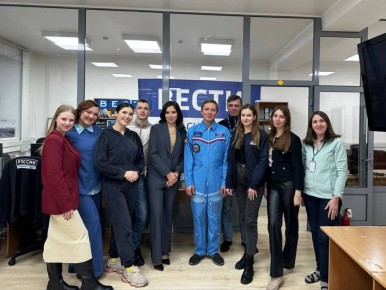 Первый и пока единственный космонавт из Красноярского края Кирилл Песков побывал сегодня в нашей студии