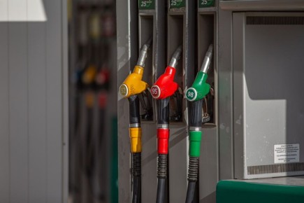 В Забайкалье просят федеральных властей помочь с поставками бензина с НПЗ Красноярского края