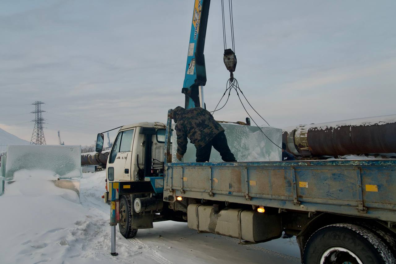 Дмитрий Карасёв: Заготовка льда для новогодних ледовых городков в Норильске уже завершена Дмитрий Карасёв: Заготовка льда для новогодних ледовых городков в Норильске уже завершена