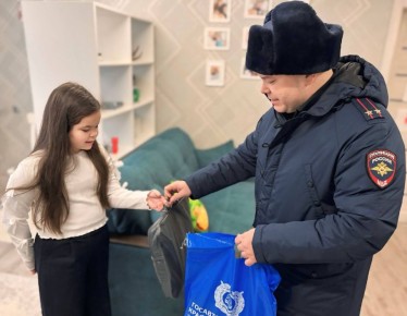 Командир и заместители красноярского полка ДПС посетили семьи погибших и получивших травмы сослуживцев