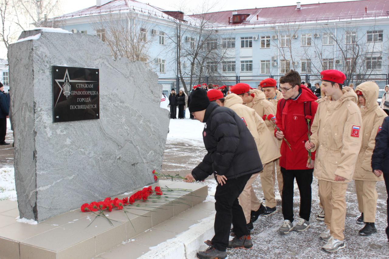 Их имена – вечны: полицейские со всех уголков Красноярского края вспоминают боевые подвиги товарищей Их имена – вечны: полицейские со всех уголков Красноярского края вспоминают боевые подвиги товарищей