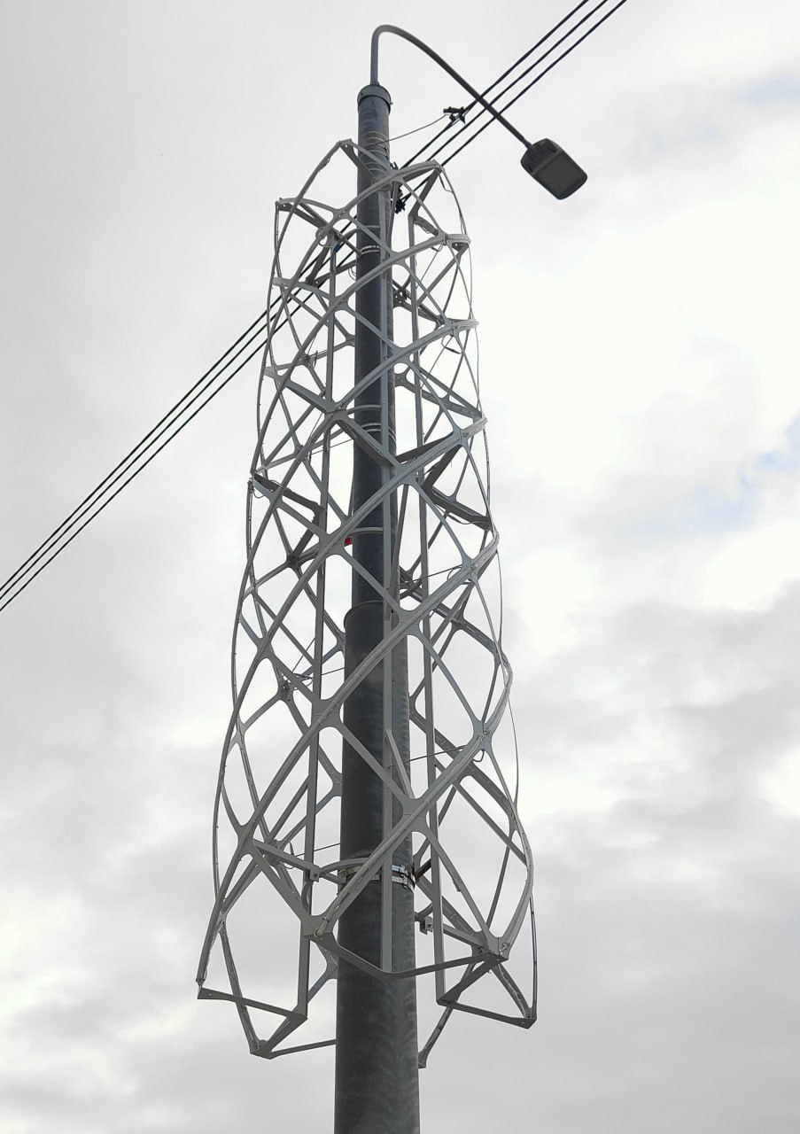 Центр Красноярска украшают праздничной иллюминацией