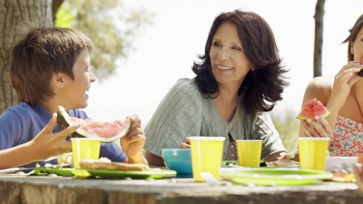 Никогда не ешьте арбуз и дыню с этими продуктами: вот чем может закончиться