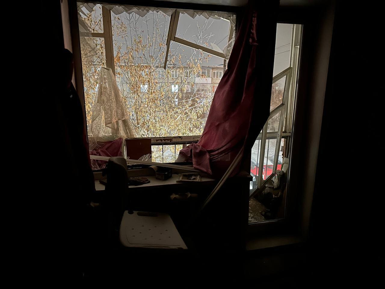 Баллончик от насекомых взорвался и разнес полквартиры в красноярском Ачинске Баллончик от насекомых взорвался и разнес полквартиры в красноярском Ачинске