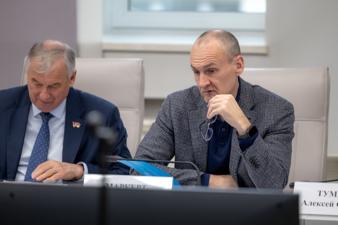 Заседание комитета по экономике: бюджет, налоги и прогнозы Заседание комитета по экономике: бюджет, налоги и прогнозы