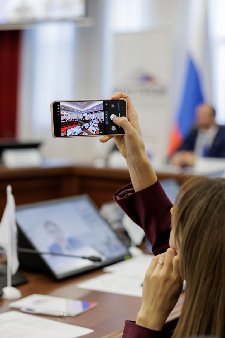 Сегодня рабочий день проходит в Иркутске Сегодня рабочий день проходит в Иркутске