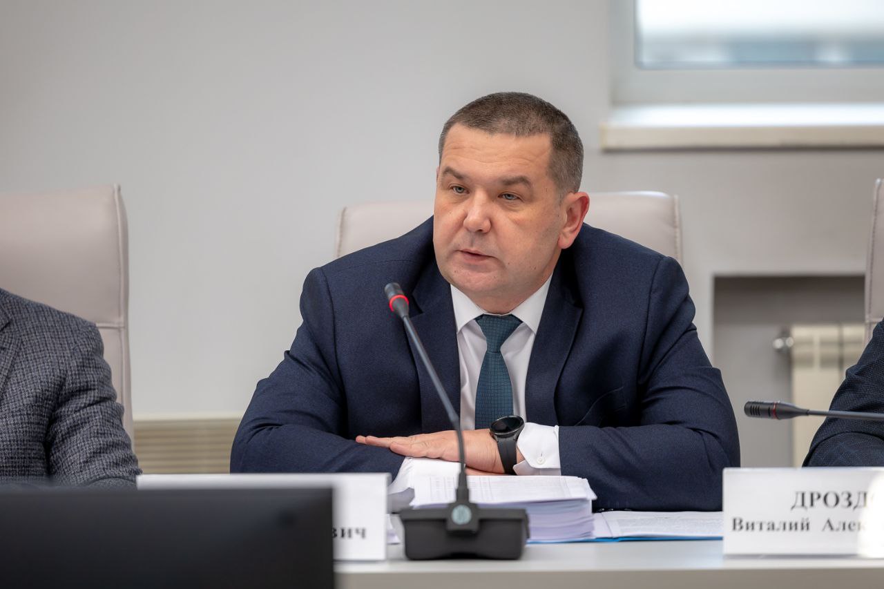 Заседание комитета по экономике: бюджет, налоги и прогнозы Заседание комитета по экономике: бюджет, налоги и прогнозы