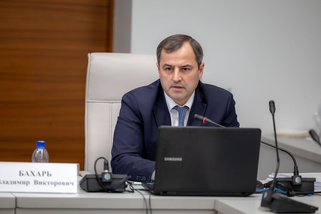 Заседание комитета по экономике: бюджет, налоги и прогнозы Заседание комитета по экономике: бюджет, налоги и прогнозы