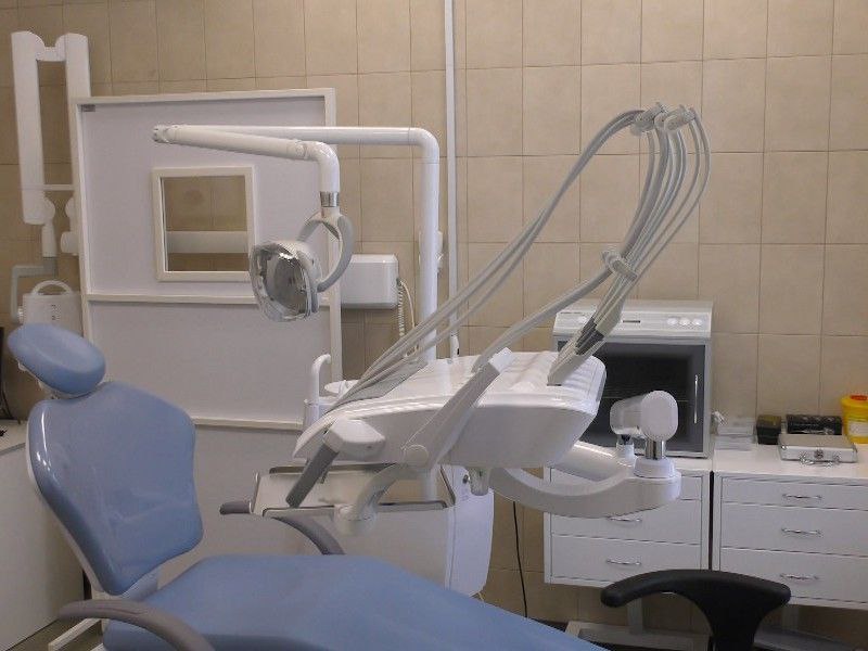 В Енисейске за получение взяток задержан бывший заведующий стоматологической поликлиникой В Енисейске за получение взяток задержан бывший заведующий стоматологической поликлиникой