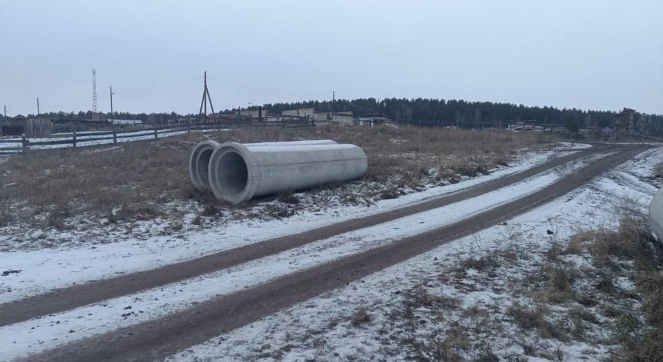 Главу сельсовета в Тасеевском районе привлекли к административной ответственности за ежегодные подтопления села — от талых вод страдали улицы, жилые дома и хозяйственные постройки села Хандала