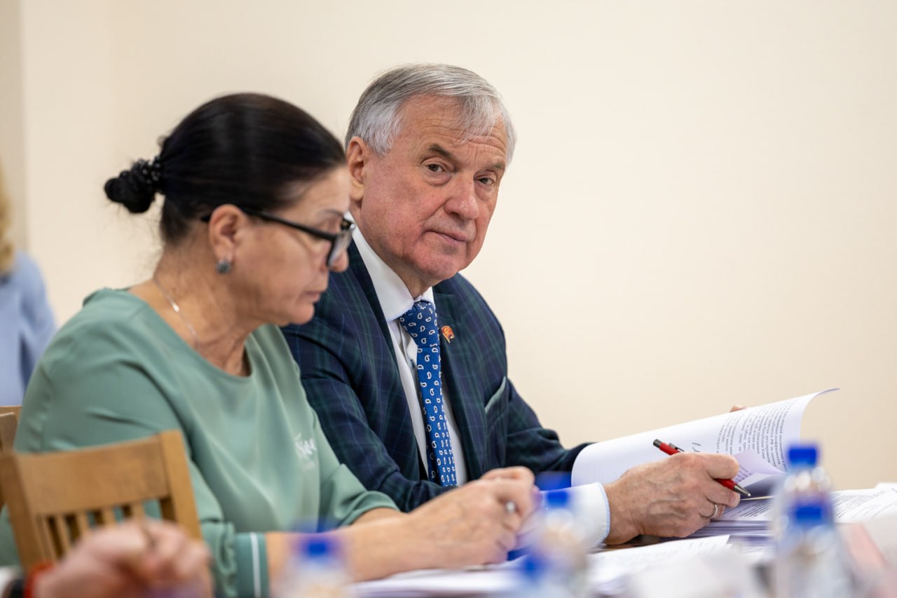 Около 10 млрд рублей выделят на решение вопросов экологии за три года Около 10 млрд рублей выделят на решение вопросов экологии за три года