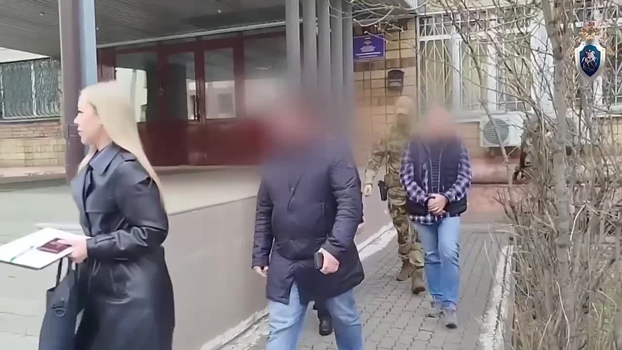 Экс-замначальника отдела уголовного розыска обвиняют в коррупции