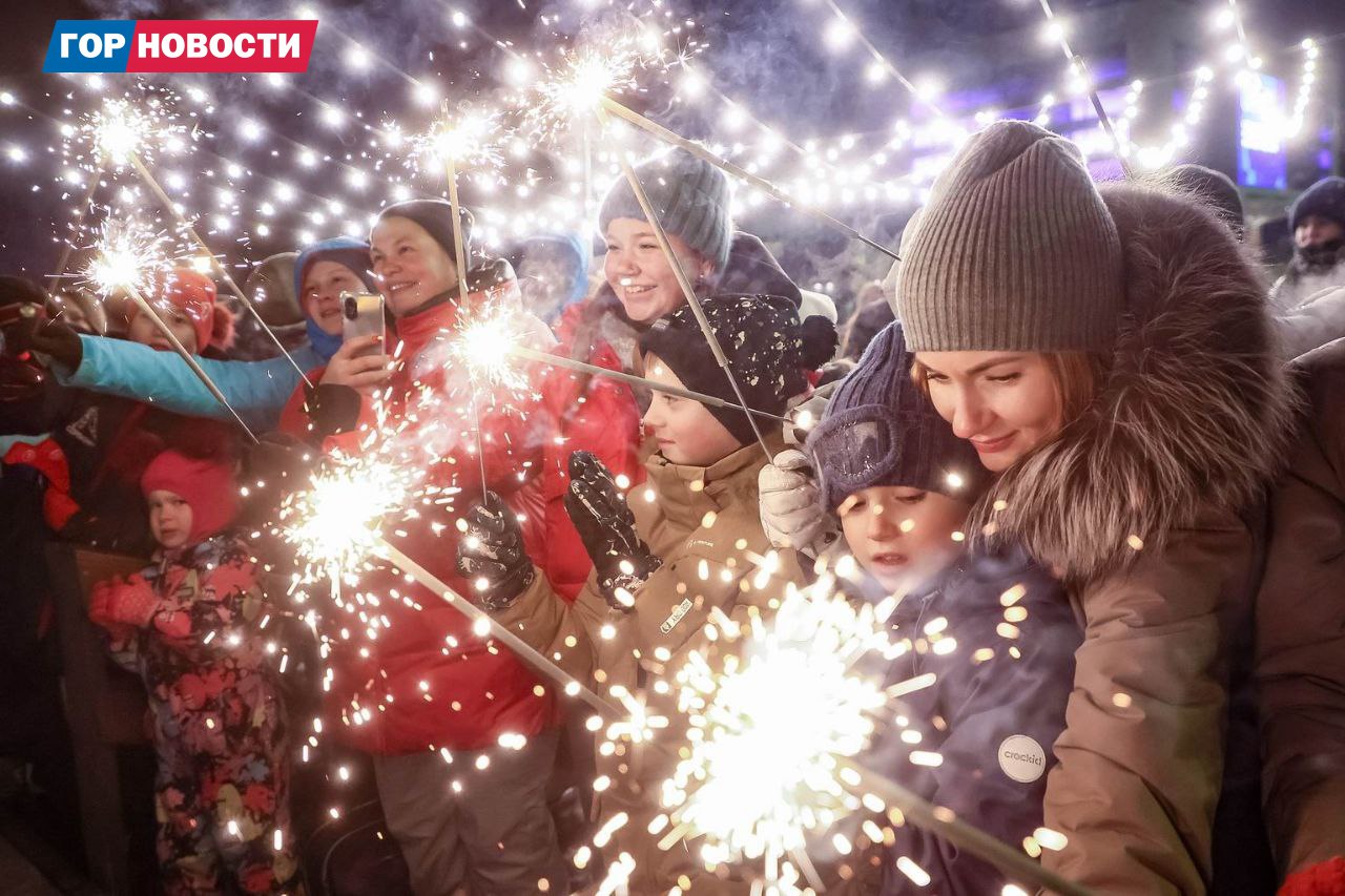 В Красноярске завтра откроется каток на Стрелке (0+)