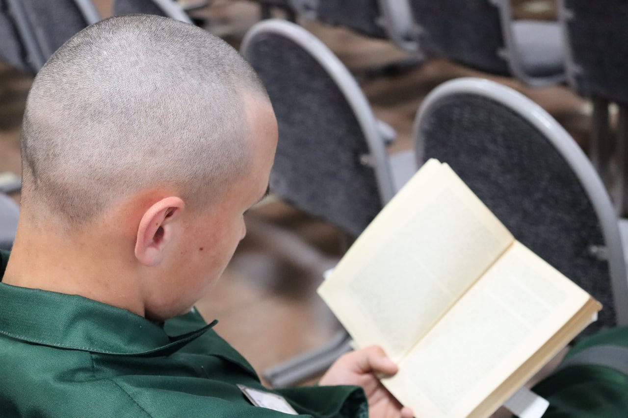 Школа канской воспитательной колонии вошла в число лауреатов всероссийского конкурса буктрейлеров «Горжусь тобой, моя Россия!» Школа канской воспитательной колонии вошла в число лауреатов всероссийского конкурса буктрейлеров «Горжусь тобой, моя Россия!»