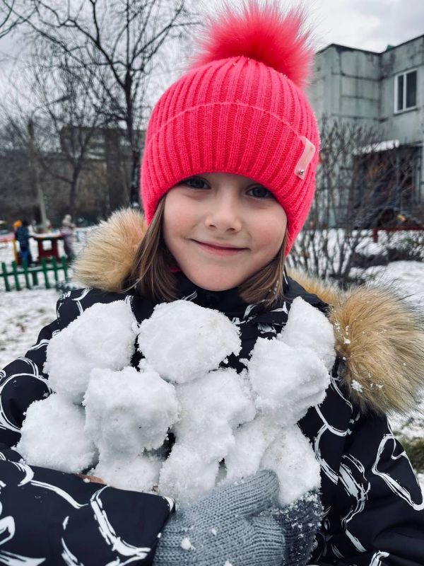 Снежки, снеговики и куличики