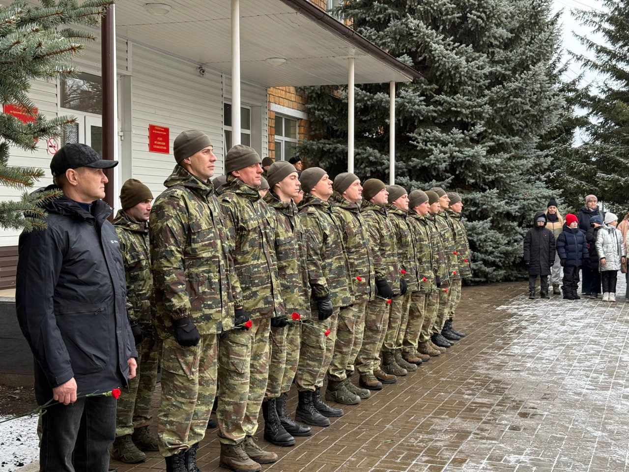 Сотрудники отдела специального назначения ГУФСИН отметили 35-летие со дня создания спецподразделений в уголовно-исполнительной системе Сотрудники отдела специального назначения ГУФСИН отметили 35-летие со дня создания спецподразделений в уголовно-исполнительной системе