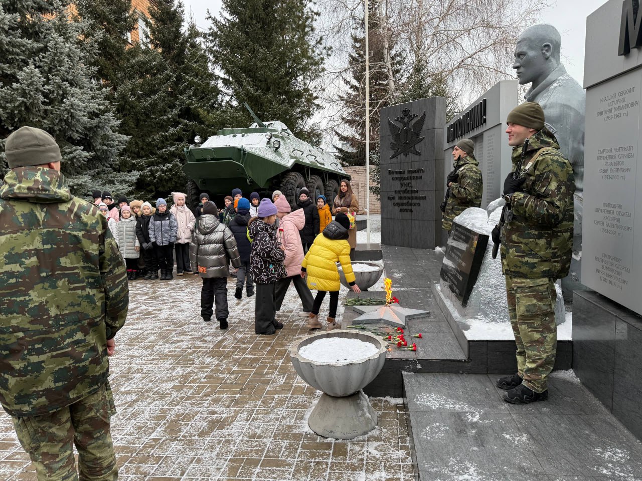 Сотрудники отдела специального назначения ГУФСИН отметили 35-летие со дня создания спецподразделений в уголовно-исполнительной системе Сотрудники отдела специального назначения ГУФСИН отметили 35-летие со дня создания спецподразделений в уголовно-исполнительной системе