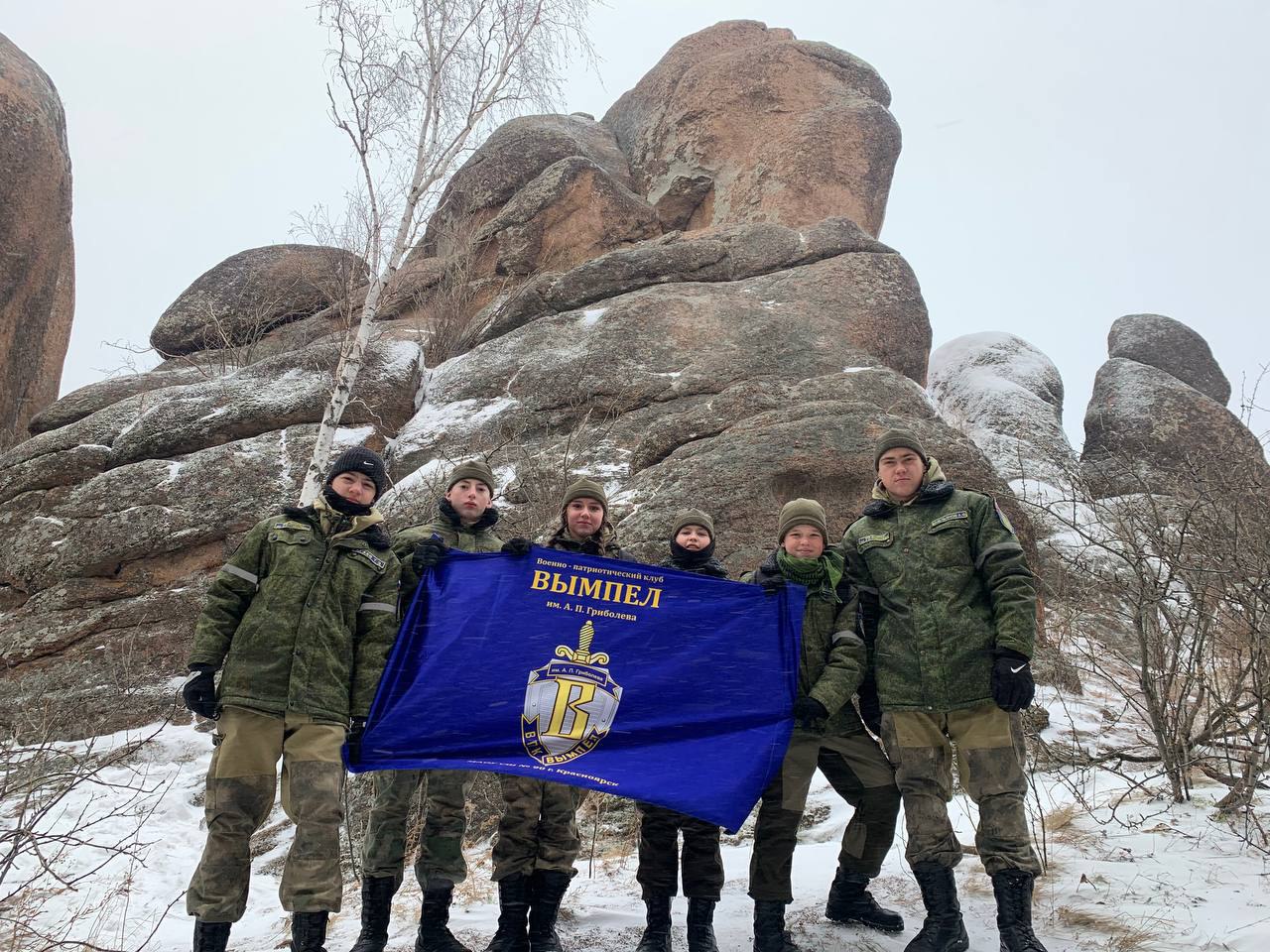 В честь празднования 35-летия подразделений специального назначения ФСИН России сотрудники ОСН "Ермак" совместно В честь празднования 35-летия подразделений специального назначения ФСИН России сотрудники ОСН "Ермак" совместно