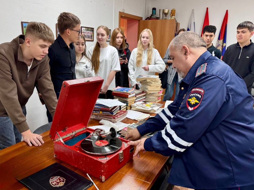 Музей красноярского полка ДПС открывает двери после реставрации