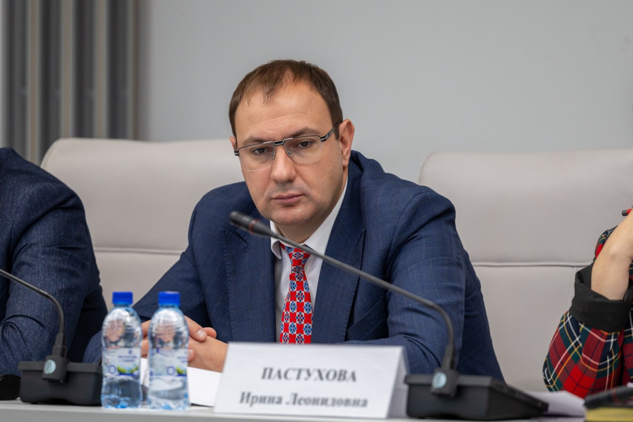 Акцент на север: медицина, школы и традиции — в приоритете Акцент на север: медицина, школы и традиции — в приоритете