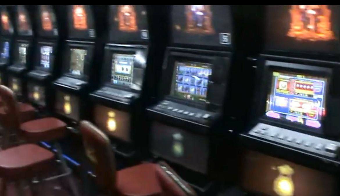 1234567 Игры кончились: в Красноярске суд приступил к рассмотрению уголовных дел в отношении организатора подпольных казино и его сообщников 1234567 Игры кончились: в Красноярске суд приступил к рассмотрению уголовных дел в отношении организатора подпольных казино и его сообщников