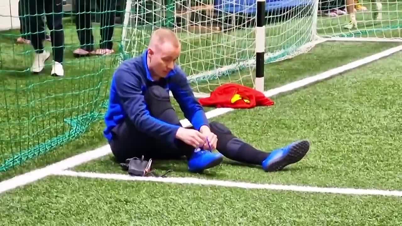 ГОЛ! Нет, пока только подготовка к нему!