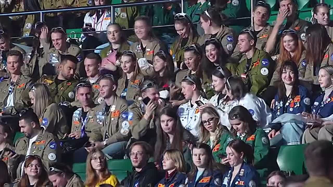 В КРАСНОЯРСКЕ СОСТОЯЛСЯ ВСЕРОССИЙСКИЙ СЛЕТ СТУДЕНЧЕСКИХ ОТРЯДОВ