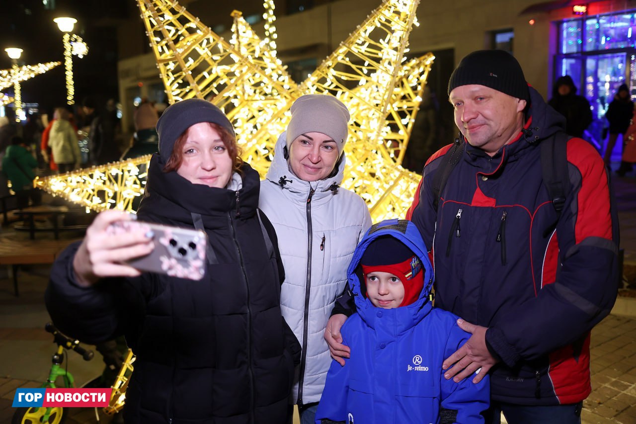 На Южном берегу в Красноярске зажглись звезды На Южном берегу в Красноярске зажглись звезды