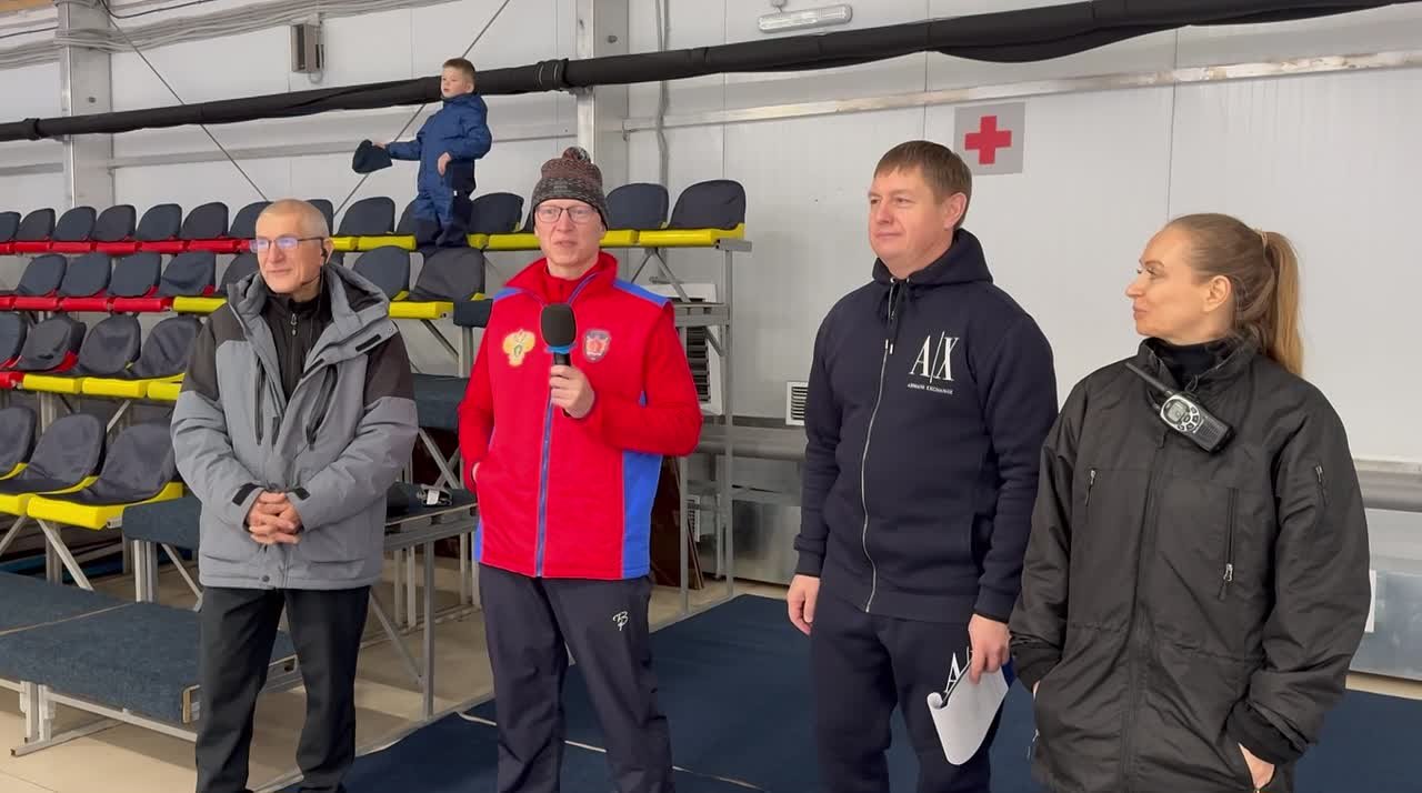 В спорткомплексе «Кёрлинг-Арена» прошёл традиционный турнир по кёрлингу среди работников прокуратуры Красноярского края