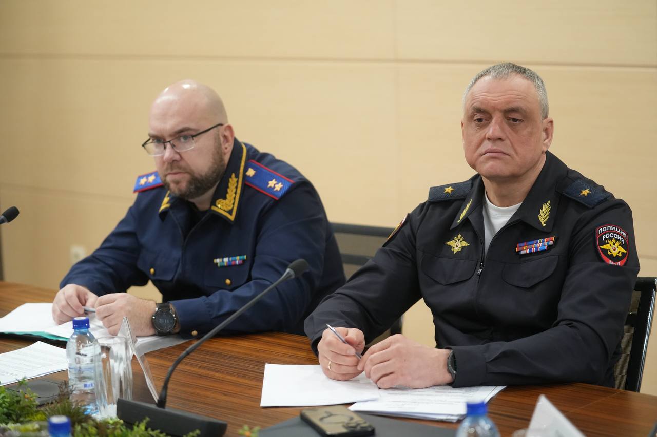 «Хватит наступать на одни и те же грабли»: прокурор края заслушал доклады о проблемах и рисках при реализации национальных проектов «Хватит наступать на одни и те же грабли»: прокурор края заслушал доклады о проблемах и рисках при реализации национальных проектов