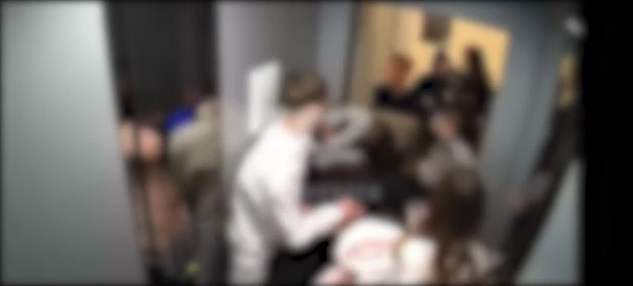 Группа подростков устроила кровавую потасовку в ЖК «Образцово» на ул. Апрельской, 5К