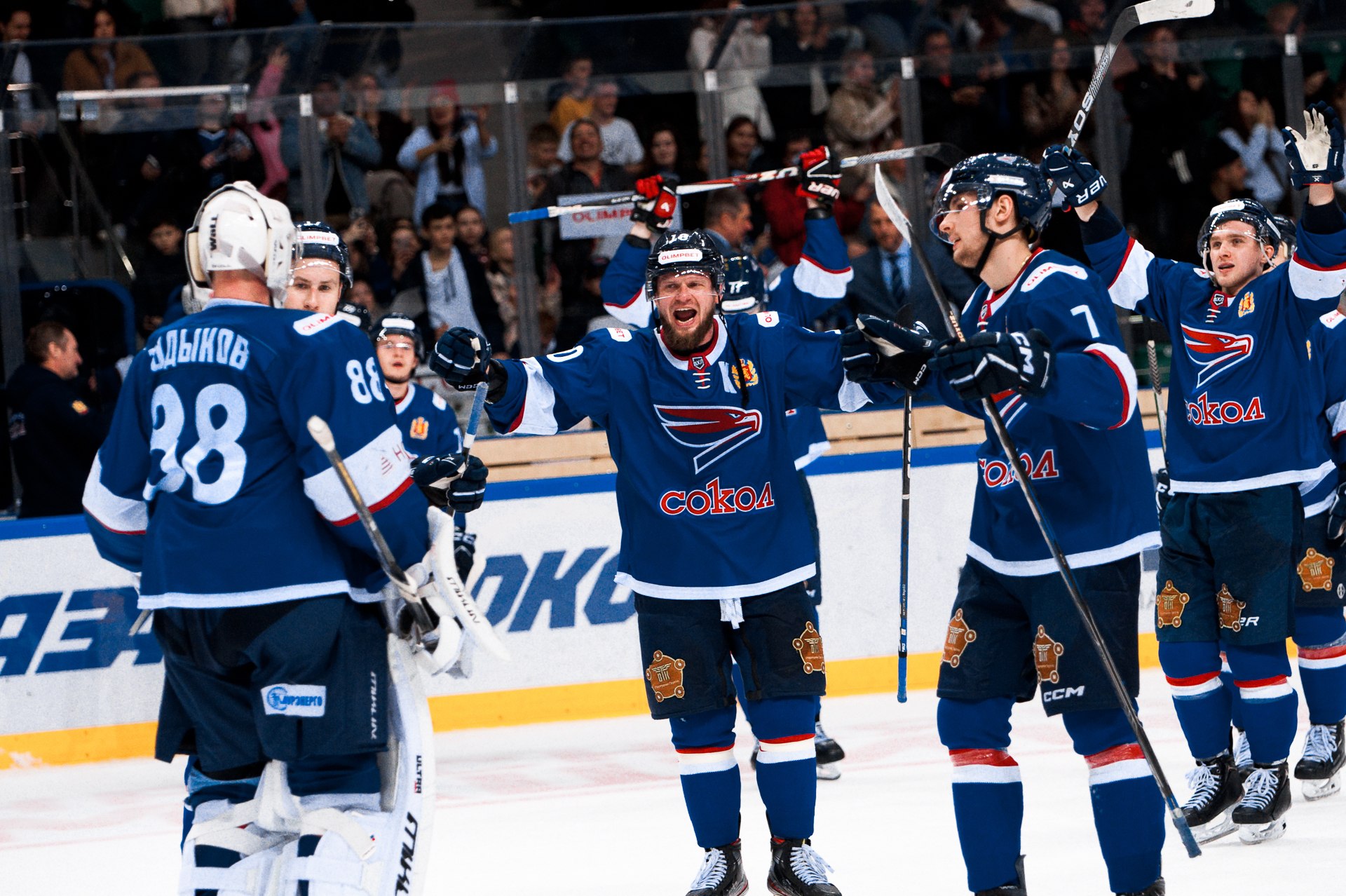 ДАРИМ БИЛЕТЫ НА ХОККЕЙ. Красноярский «Сокол» в рамках «регулярки» ВХЛ проведет ряд домашних матчей в «Платинум Арене»