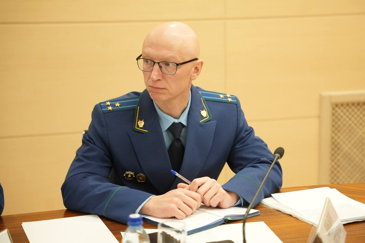 «Хватит наступать на одни и те же грабли»: прокурор края заслушал доклады о проблемах и рисках при реализации национальных проектов «Хватит наступать на одни и те же грабли»: прокурор края заслушал доклады о проблемах и рисках при реализации национальных проектов