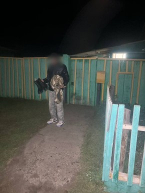 В Курагино приятели умершей женщины похитили с её карты 800 тысяч рублей