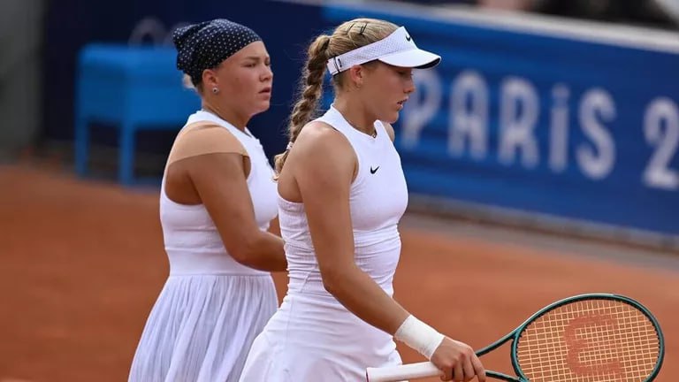 Красноярская теннисистка Мирра Андреева номинирована на звание «Прорыв года» WTA Красноярская теннисистка Мирра Андреева номинирована на звание «Прорыв года» WTA