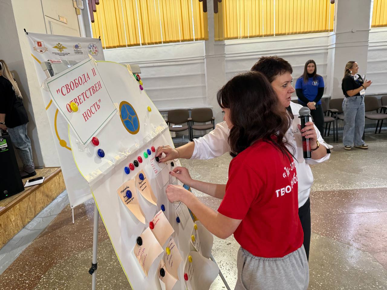 Классная встреча. Сотрудница МО МВД России «Ачинский» стала почетным гостем нового проекта Первых Классная встреча. Сотрудница МО МВД России «Ачинский» стала почетным гостем нового проекта Первых