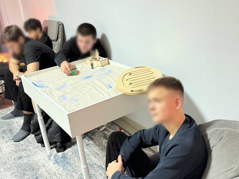 Несовершеннолетние жители г. Красноярска, осужденные к наказаниям без изоляции от общества, познакомились с основами безопасности в информационной среде