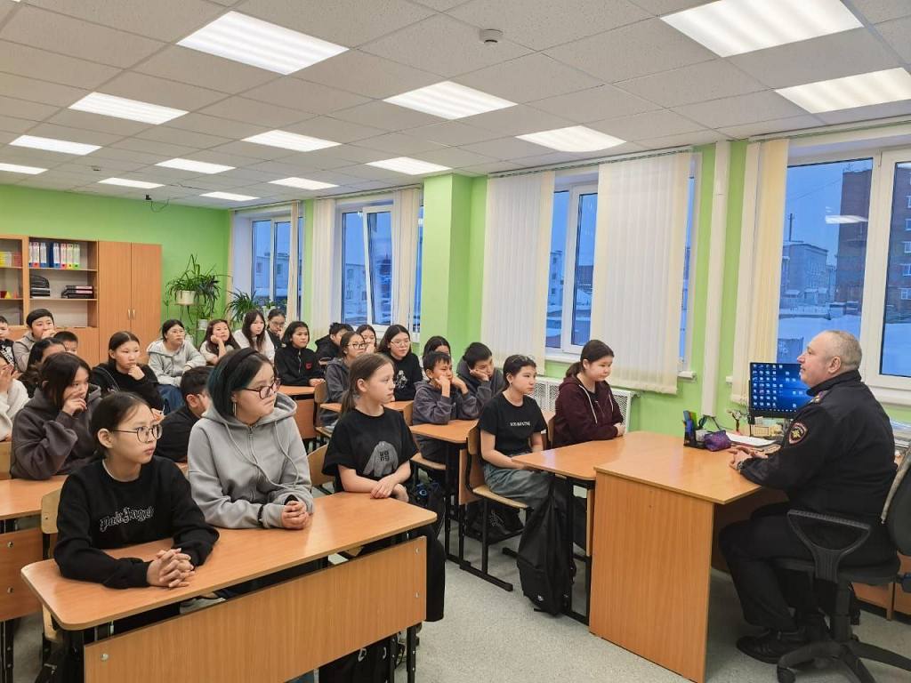 Дети и полиция: неделя полезных встреч по всему краю Дети и полиция: неделя полезных встреч по всему краю