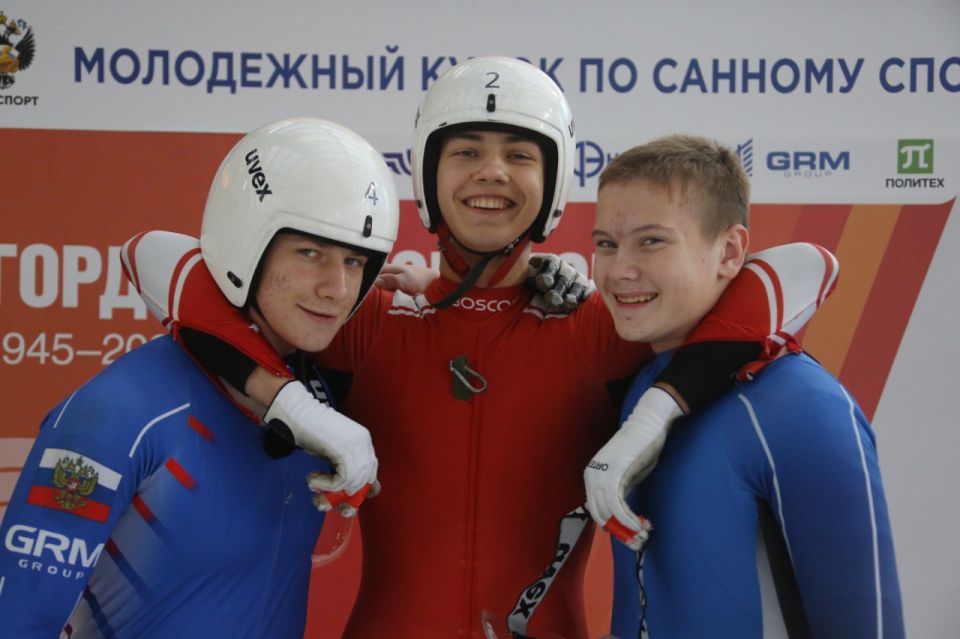У красноярских саночников 8 медалей молодежного кубка России