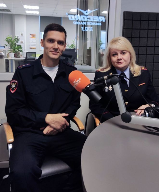 Сегодня с 10 до 11 утра в эфире Радио Рекорд Красноярск в программе "ПОПУТЧИКИ" обсуждаем тему: Всемирный день ребенка – важные вопросы детской дорожной