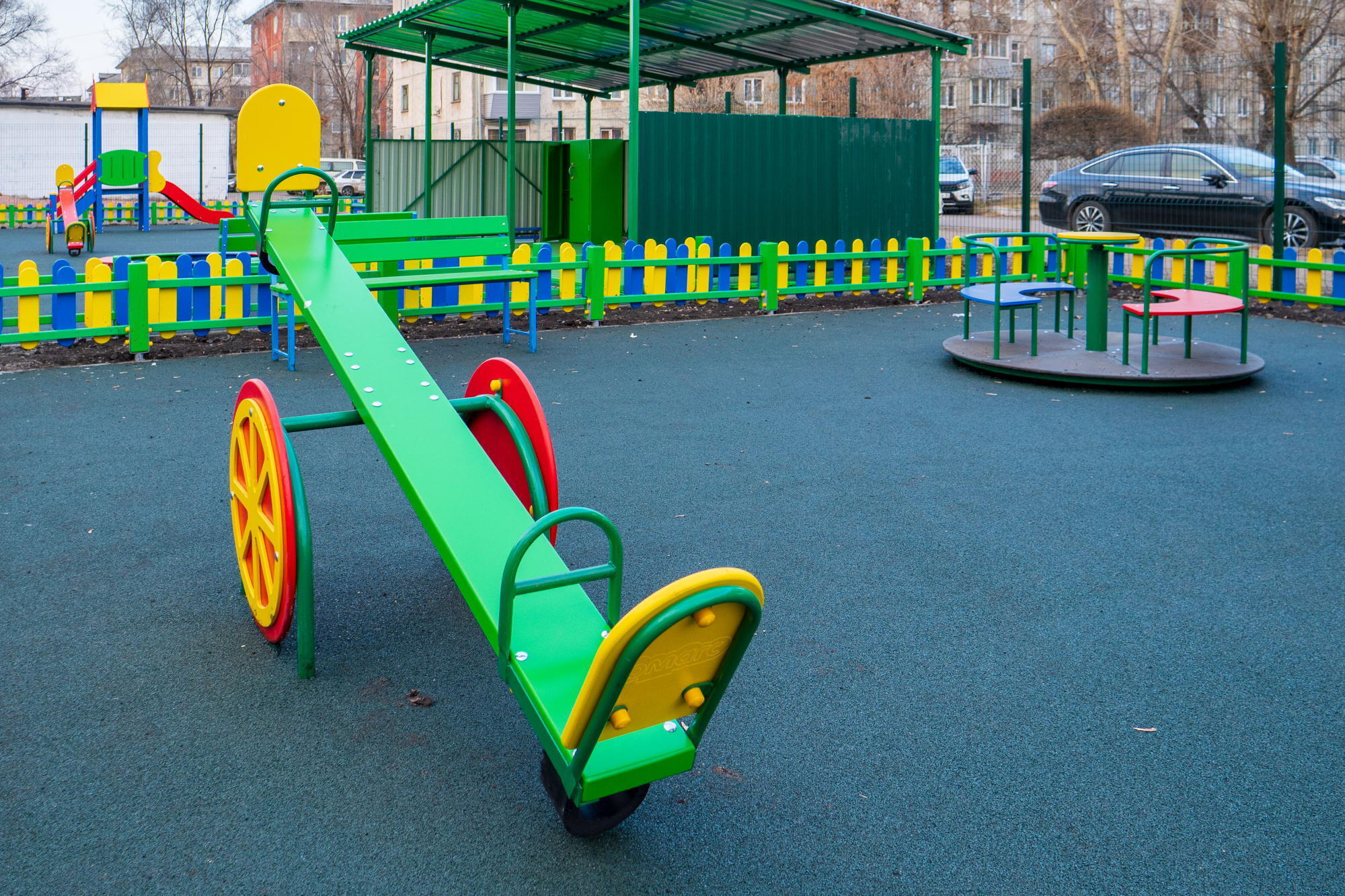 Полным ходом идет капитальный ремонт детского сада №110 на улице Корнетова Полным ходом идет капитальный ремонт детского сада №110 на улице Корнетова